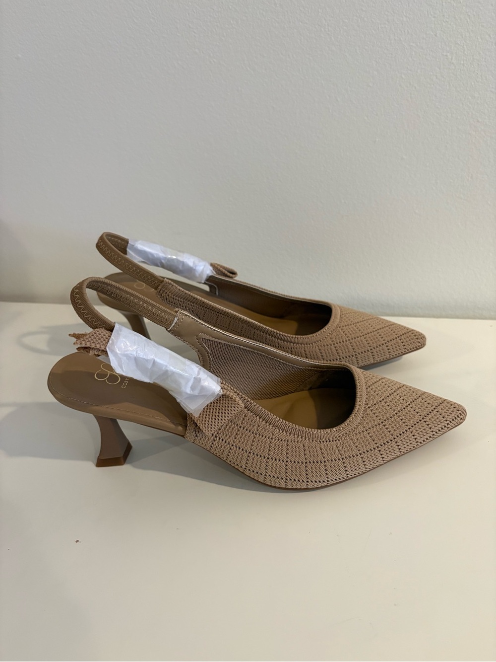 Cosy Island || EverLush Bowknot Pointed Toe Heel Slingback Low Heeled Apricot 7 - Picture 2 of 9